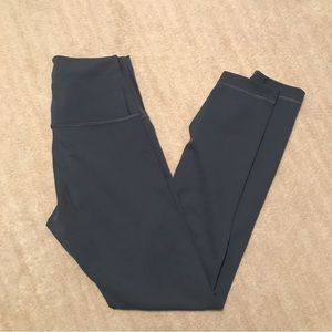 Lululemon Iron Blue Wunder Train 25"